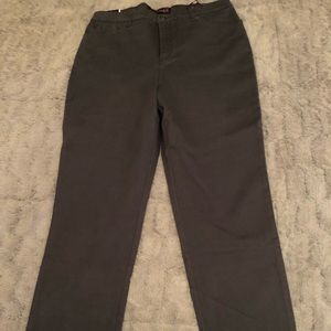 Gloria Vanderbilt Amanda slimming Jeans Size 12